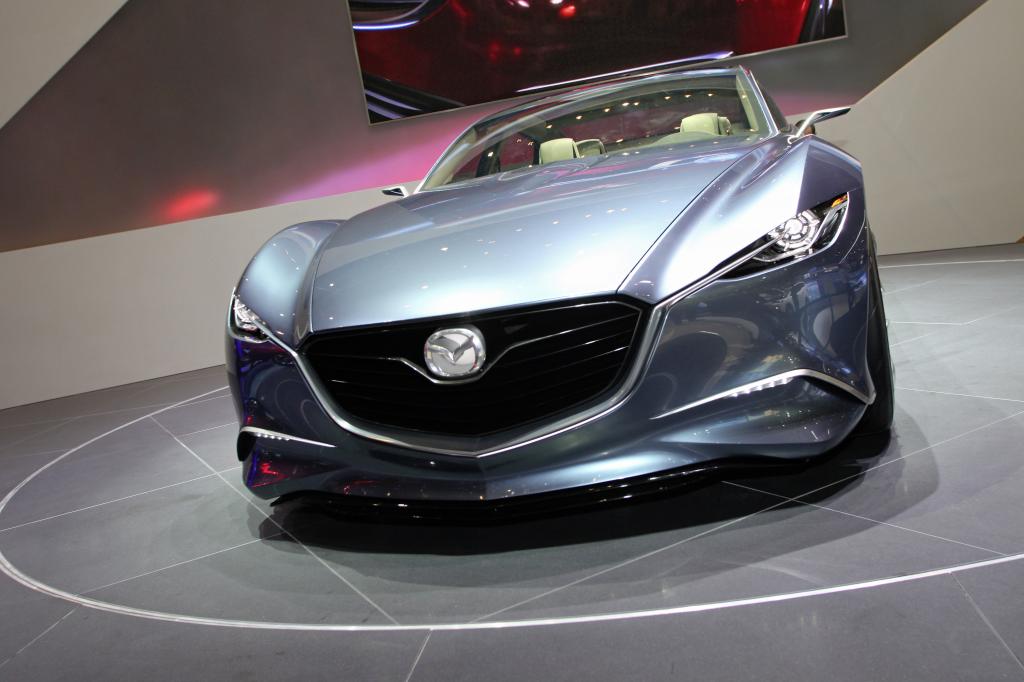 Mazda Shinari.