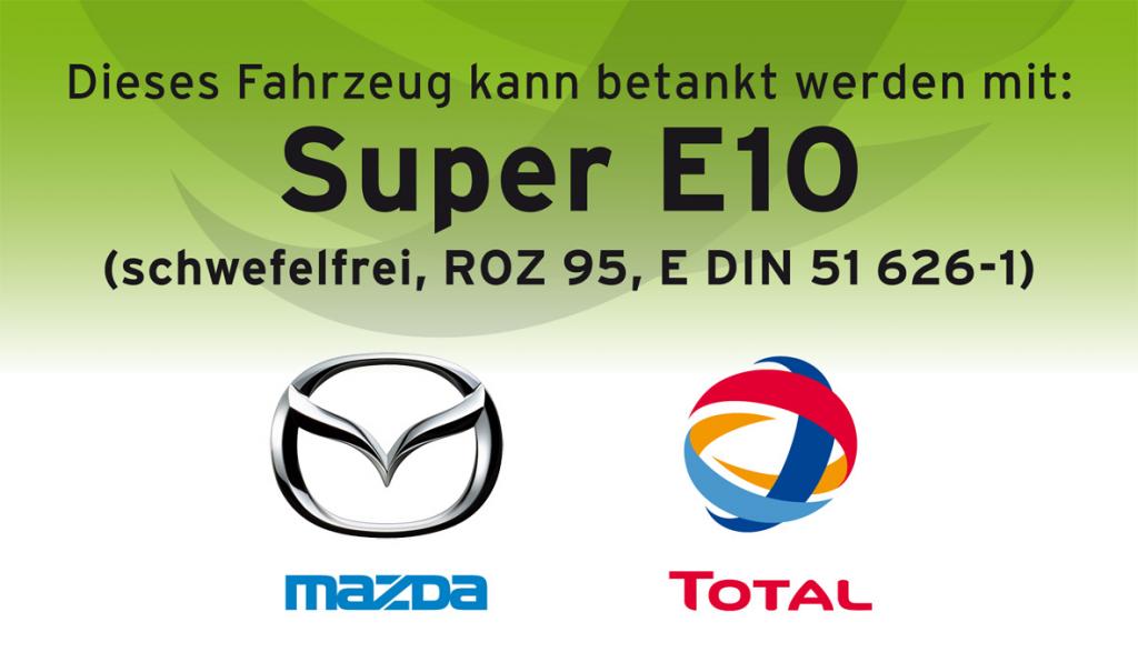 Mazda bietet den Vertragshändlern Aufkleber für die Tankklappe an.
