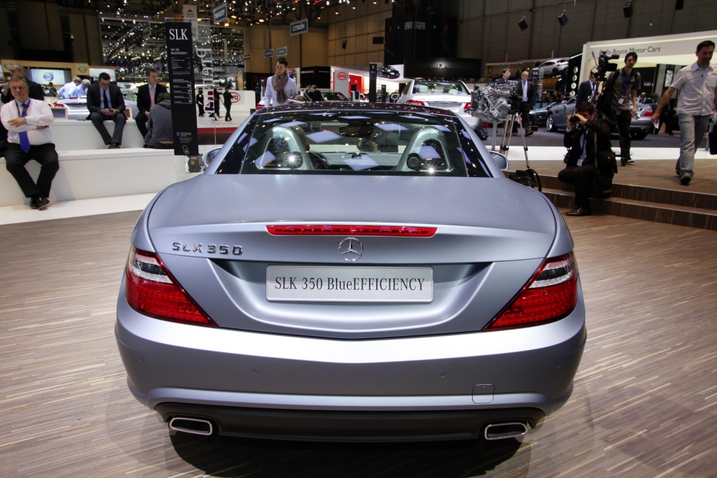 Mercedes-Benz SLK: Ein Roadster zeigt Gesicht