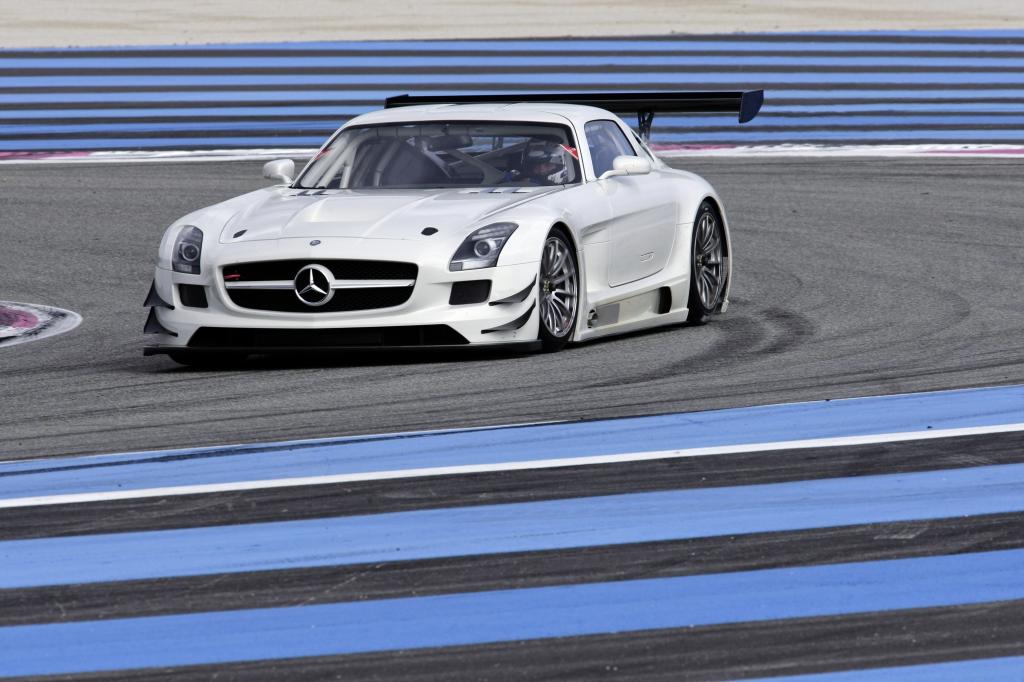 Mercedes-Benz SLS AMG GT3.