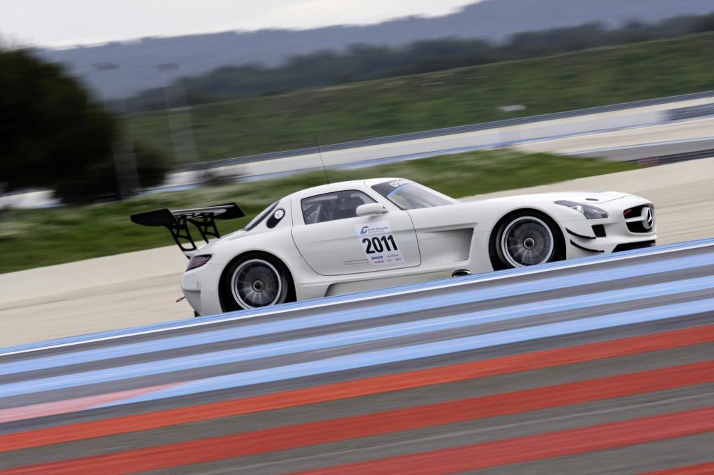 Mercedes-Benz SLS AMG GT3.