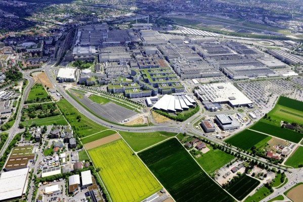 Mercedes-Benz-Werk Sindelfingen bietet zusätzliche Führungen