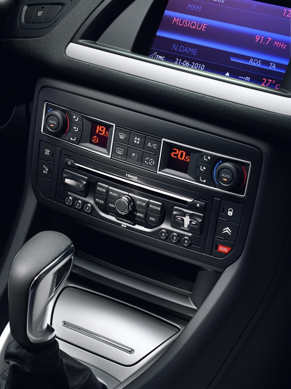 Mittelklasse-Duell: Opel Insignia 2.0 CDTI Innovation vs. Citroën C5 THP 155 Tendance