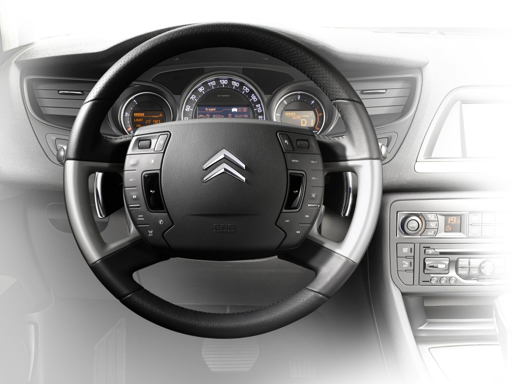 Mittelklasse-Duell: Opel Insignia 2.0 CDTI Innovation vs. Citroën C5 THP 155 Tendance