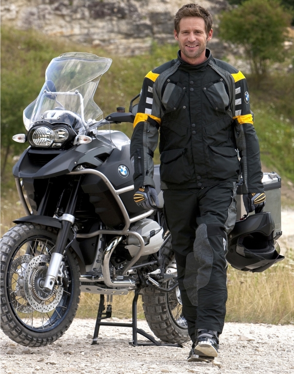 Motorrad-Kleidung - Zweite Haut kontrollieren