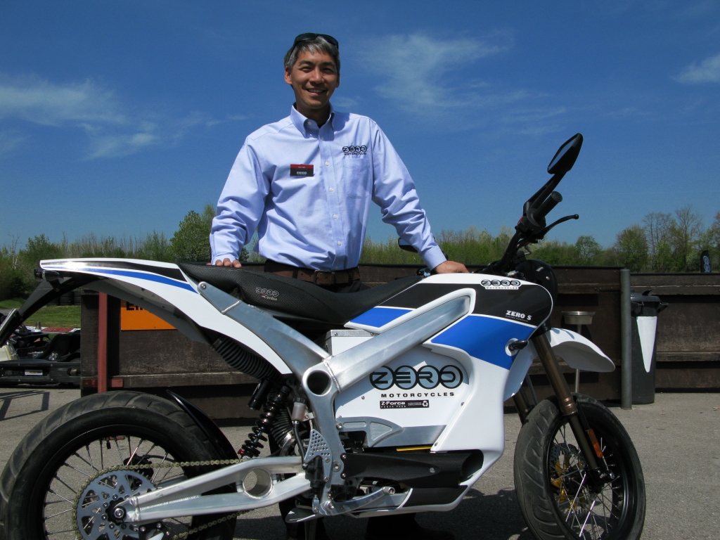 Neil Saiki mit einer Zero S.