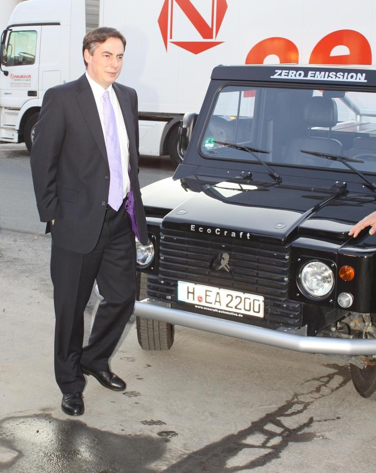 Niedersachsens Ministerpräsident David McAllister besuchte die Frima Ecocraft.