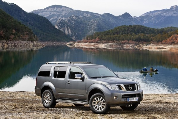 Nissan Connect Edition: Limitierte Sondermodelle mit Navigationssystem und iPhone4 