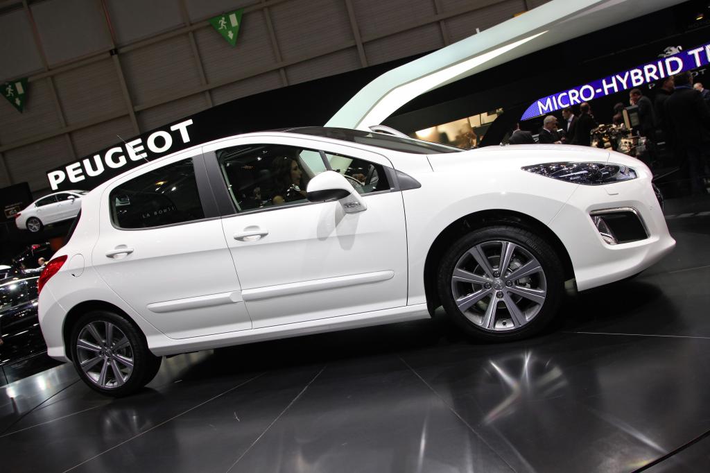 Peugeot 308.