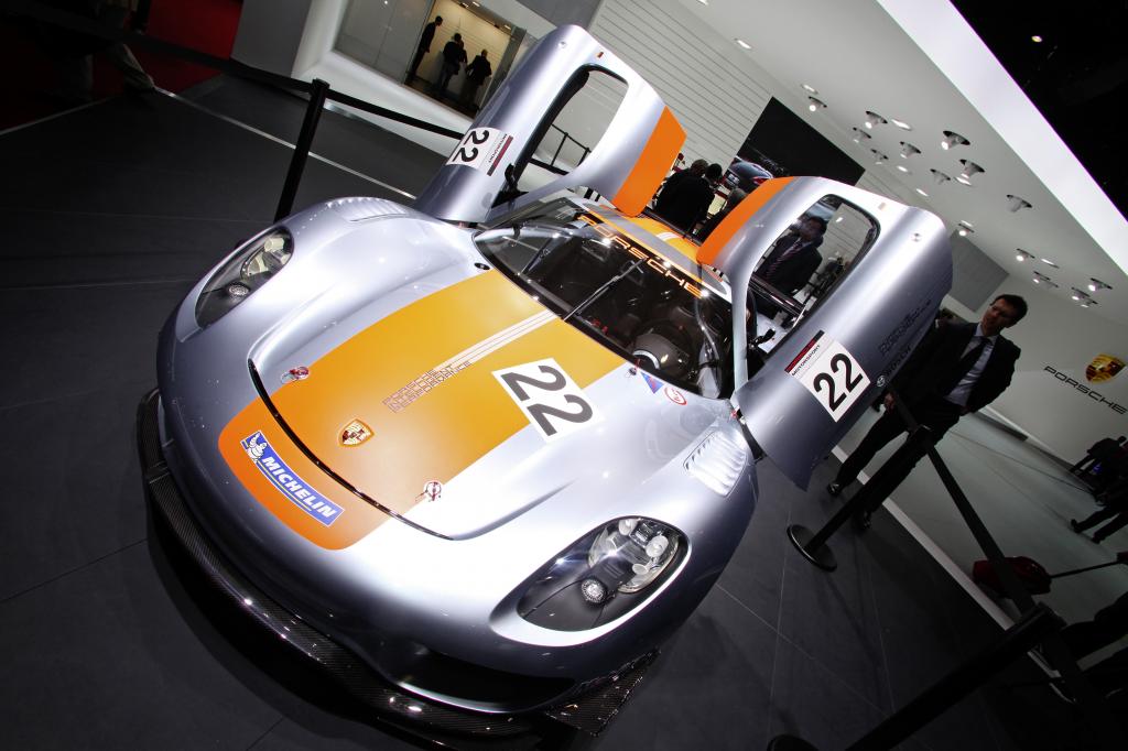 Porsche 918 RSR.