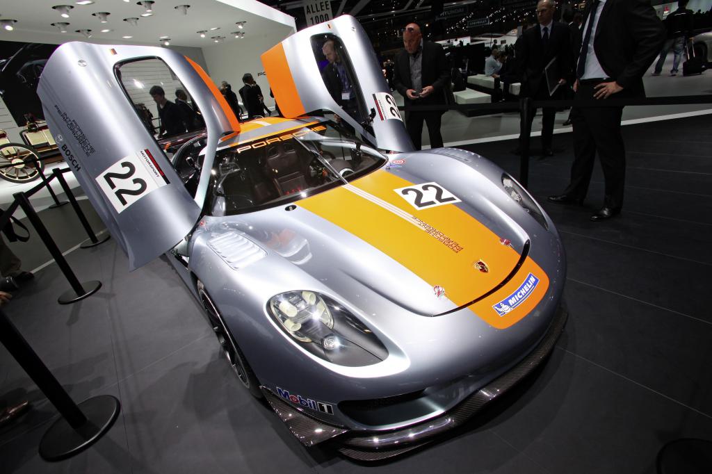 Porsche 918 RSR.
