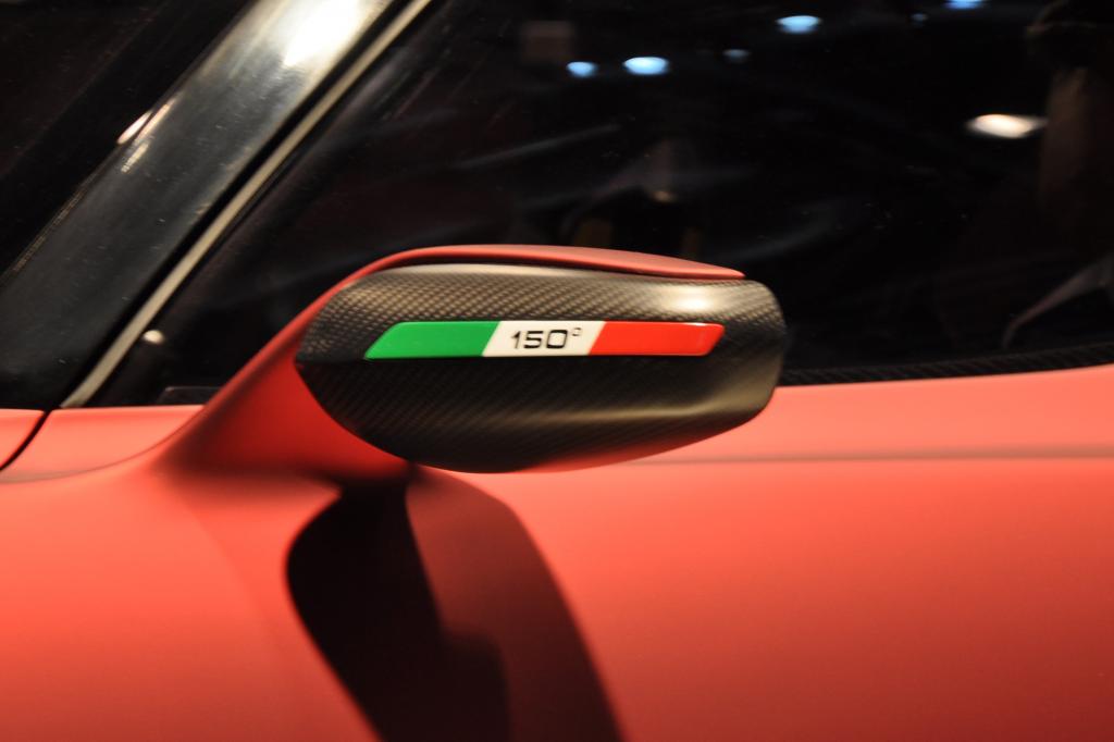 Recht konventionell wirkt der Außenspiegel des Alfa Romeo 4C