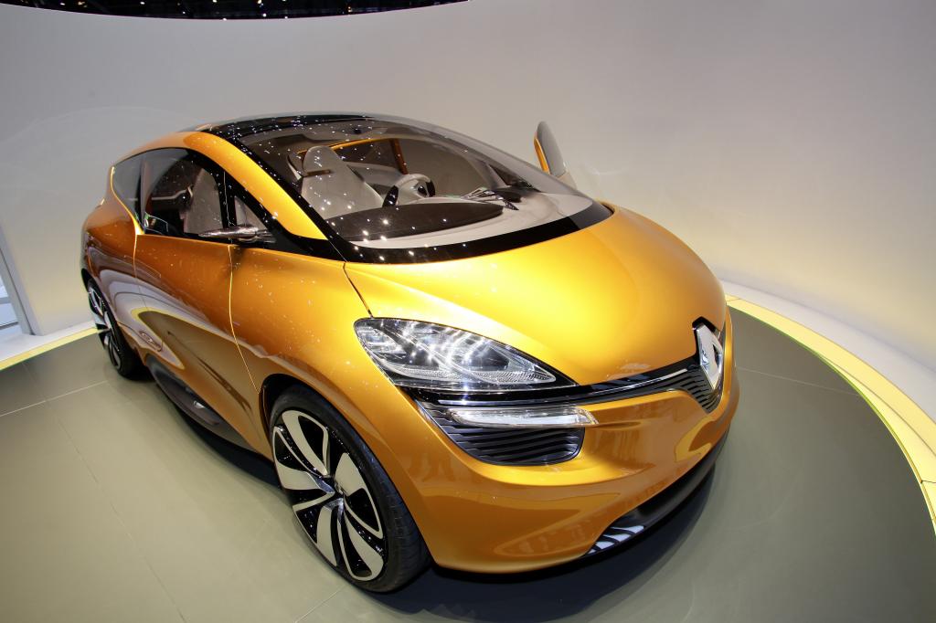 Renault R-Space.