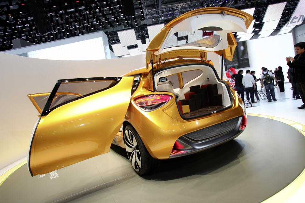 Renault R-Space.