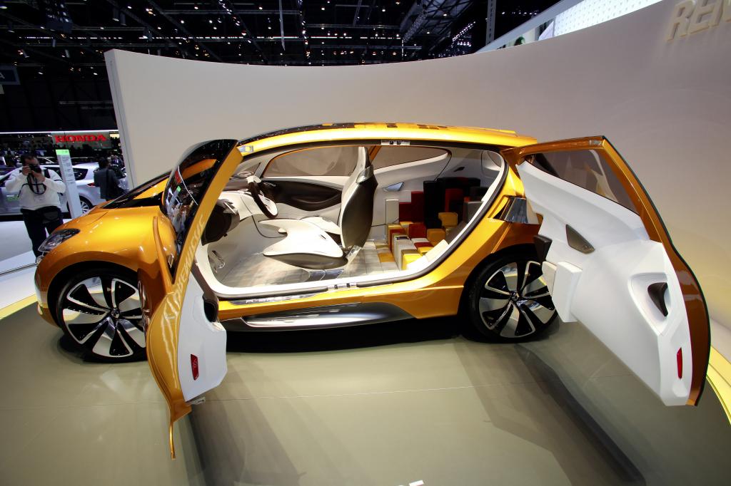 Renault R-Space.