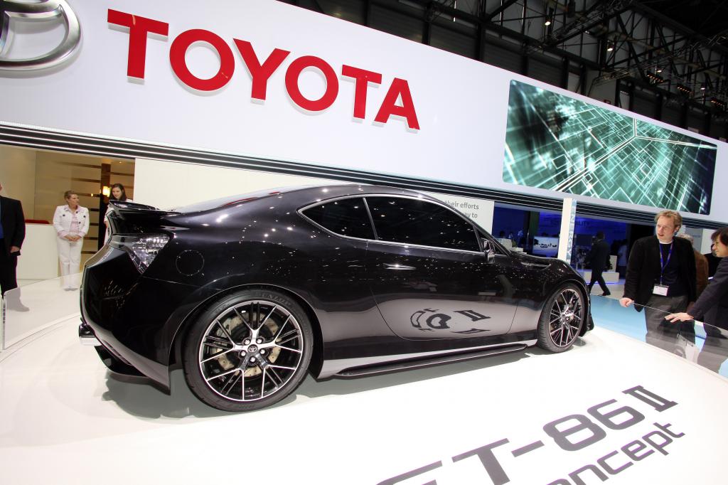 Toyota FT-86 Concept.