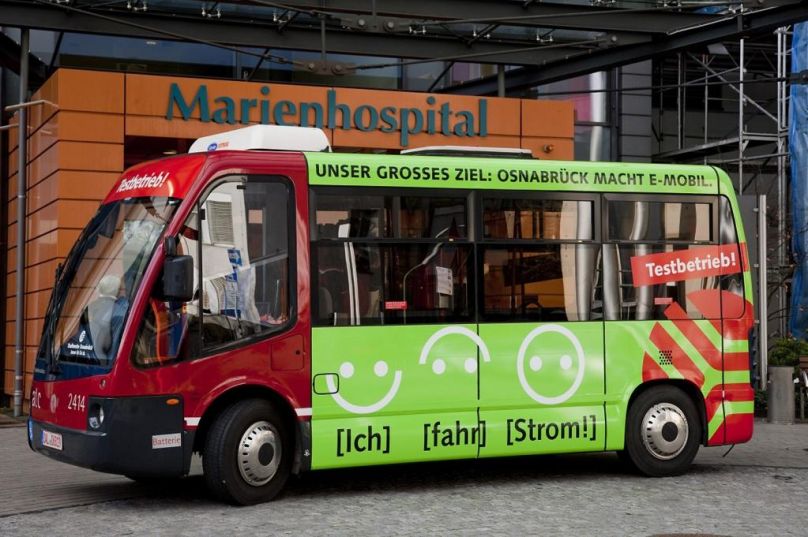 UNO-Richtlinie: Elektroautos brauchen Motorengeräusch