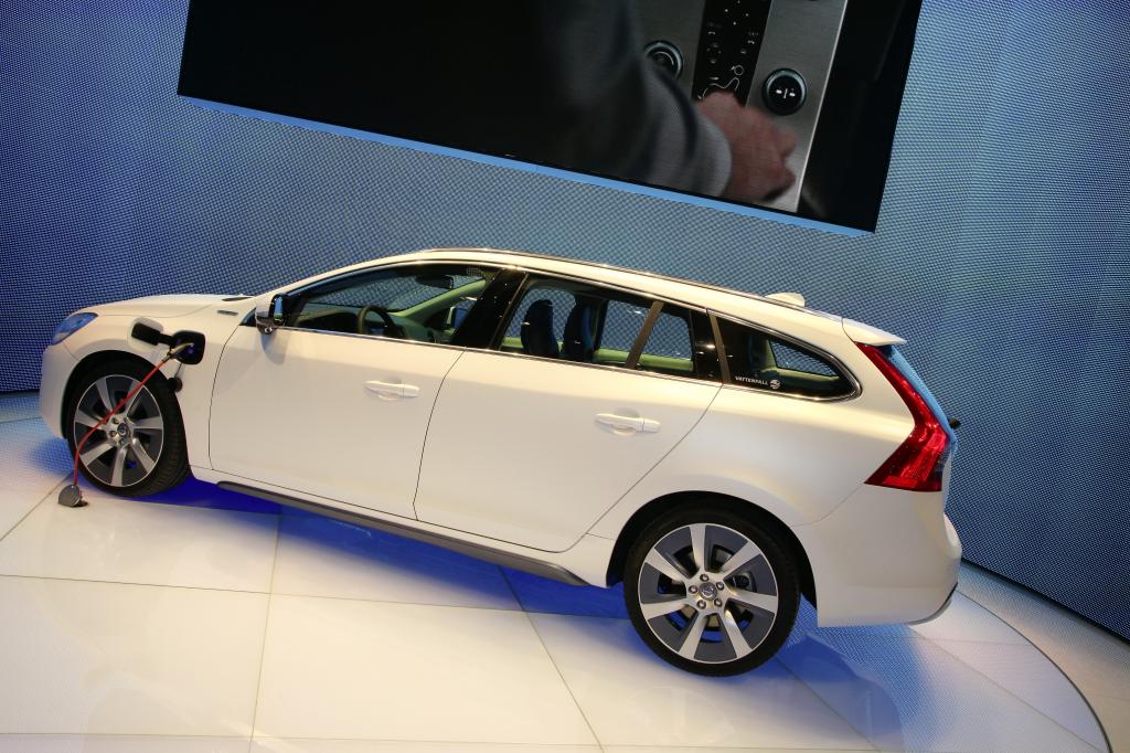 Volvo V60 Hybrid.