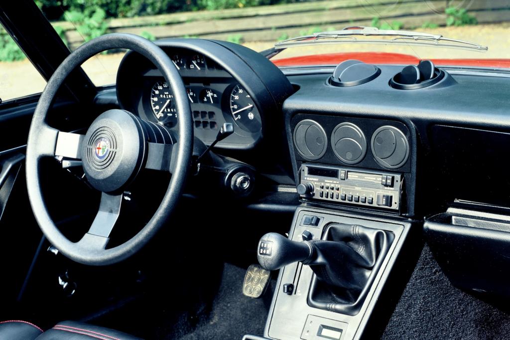 Alfa Romeo Spider von 1987