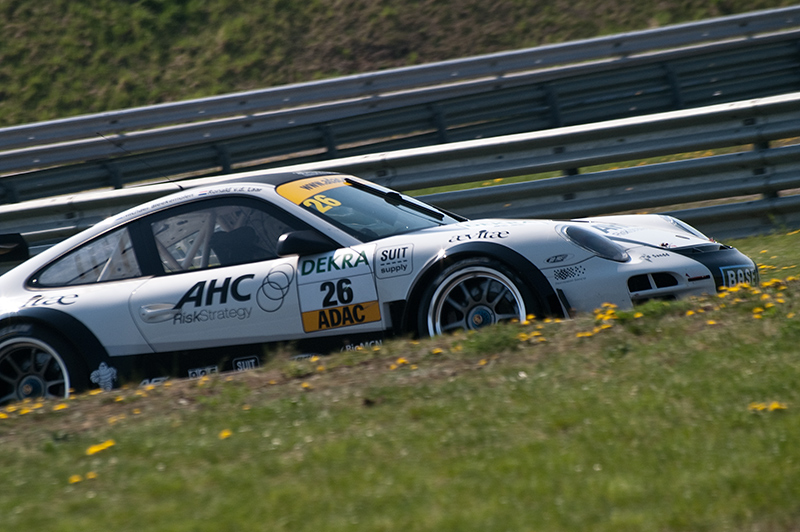BMW-Alpina dominiert Rekordfeld beim Saisonauftakt in Oschersleben