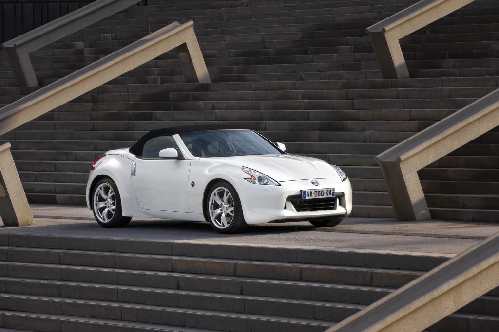 Cabrio-Feeling auf Porsche-Niveau? Der Nissan 370 Z Roadster