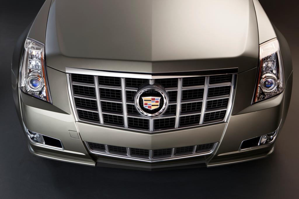 Cadillac-Modeljahr 2012 mit neuem Grill und neuem Motor