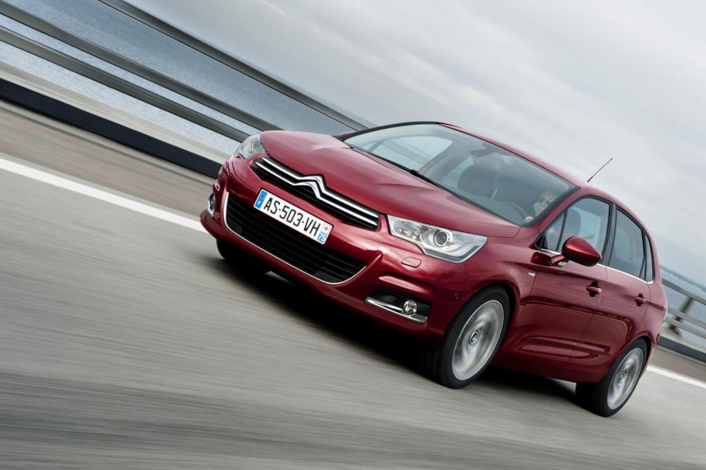Der Citroen C4 orientiert sich stark an den deutschen Platzhirschen