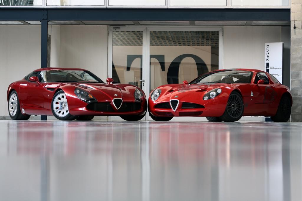 Der TZ3 Stradale (links) unterscheidet sich optisch vom TZ3 Corsa