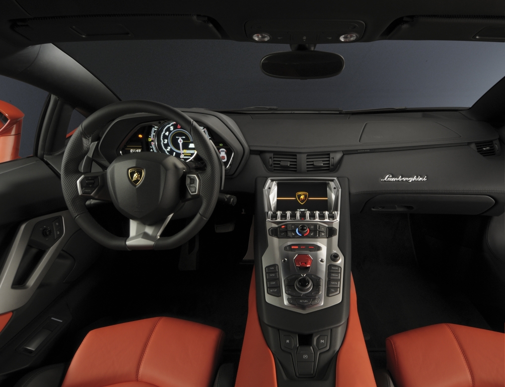 Der neue Lamborghini ist der Renner