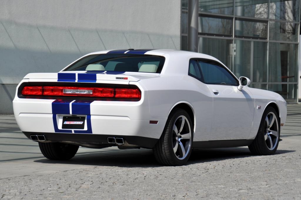Dodge Challenger SRT8 392.