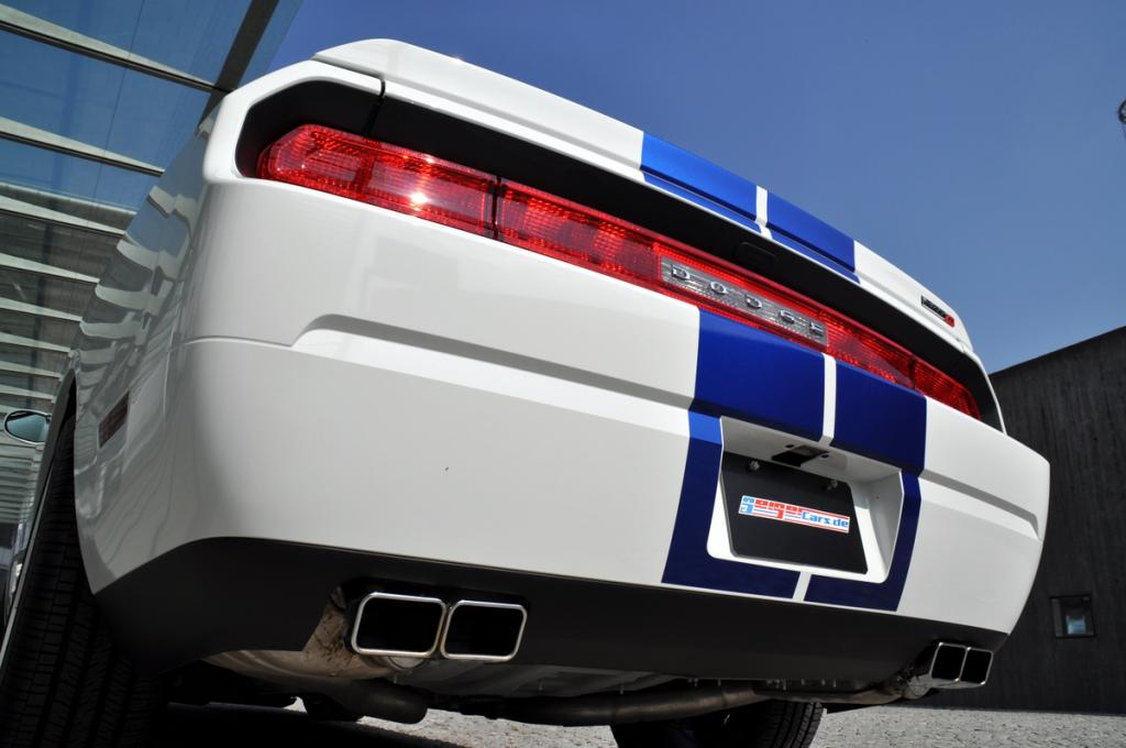 Dodge Challenger SRT8 392.