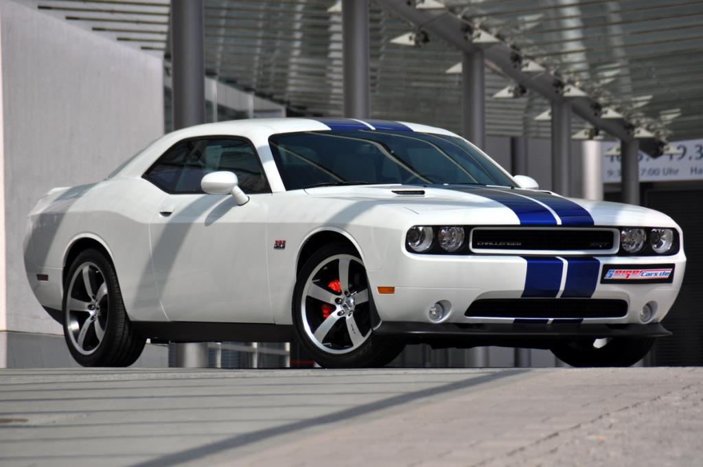 Dodge Challenger SRT8 392.