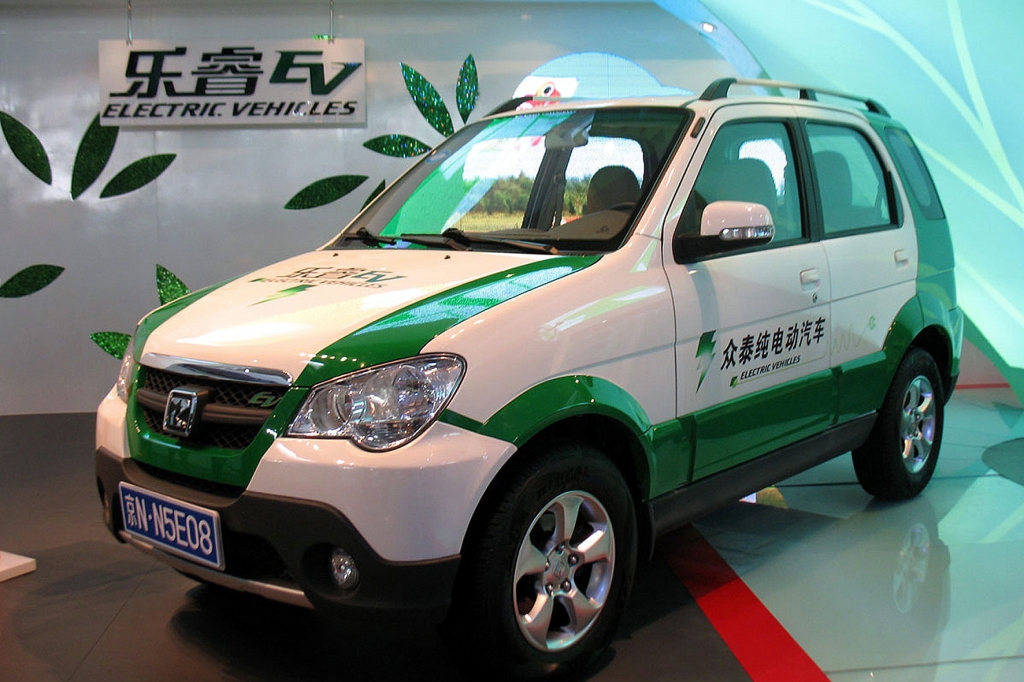 Elektroautos gibt es auf der Messe Auto Shanghai jedes Jahr zu Hauf zu bewundern, aber die wenigsten von ihnen werden den Sprung nach Europa schaffen. 