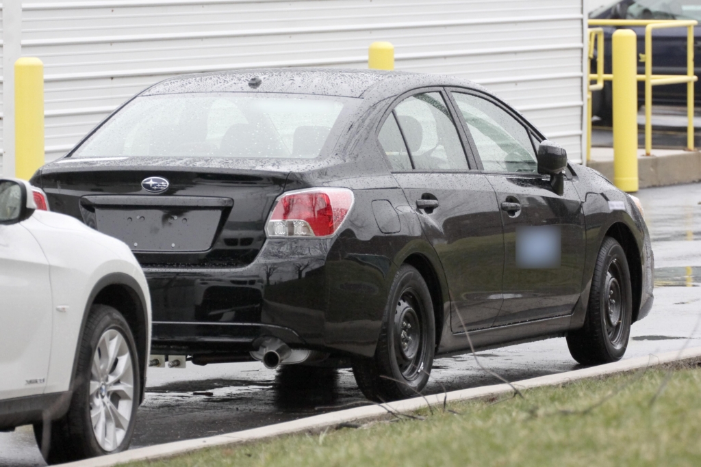 Erwischt: Erlkönig Subaru Impreza jetzt mit Stufenheck