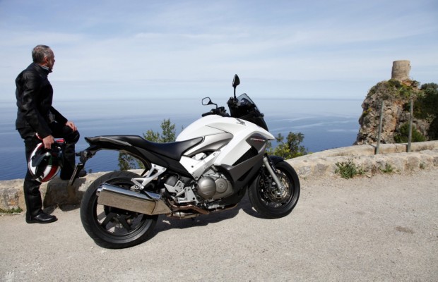 Honda Crossrunner - Praktischer Zwitter