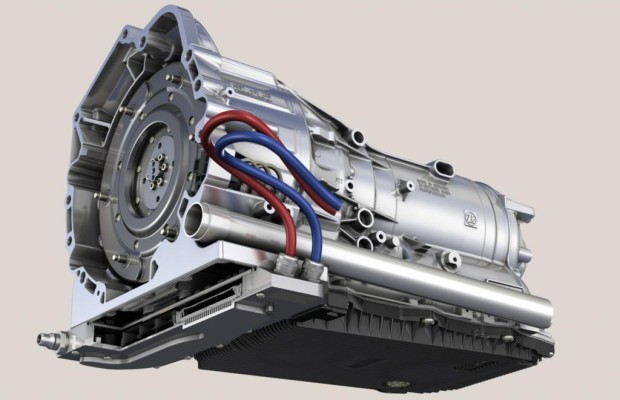Hybrid-Antrieb - ZF spart Platz