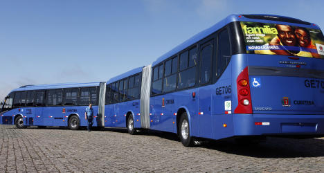 In Brasilien entdeckt: Der längste Bus der Welt