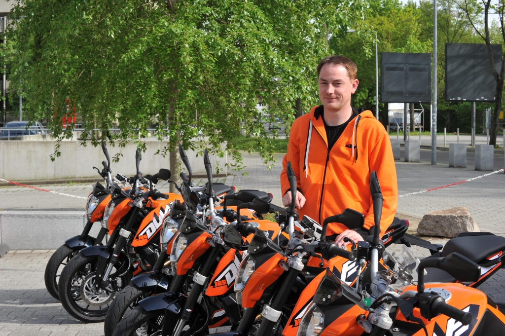 KTM 125 Duke: Naked Bike für Einsteiger – Ganz wie bei den Großen! | Andreas Wimmer - Projektleiter 125 Duke