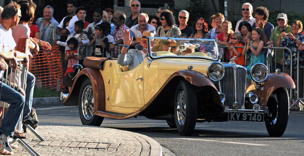 Klassikwelt Bodensee: Oldtimer-Parade.