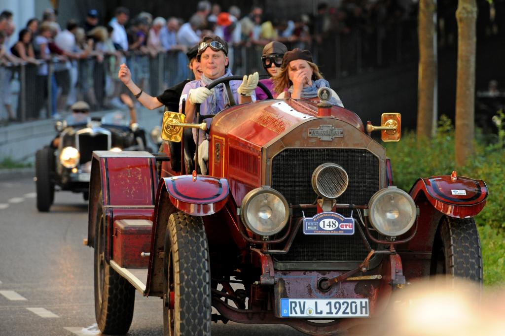 Klassikwelt Bodensee: Oldtimer-Parade.