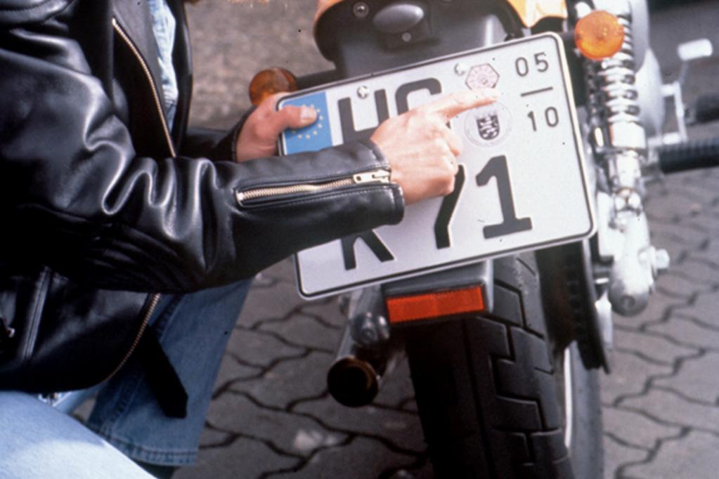Kleines ''Blechle'' zum Start in die neue Motorradsaison 