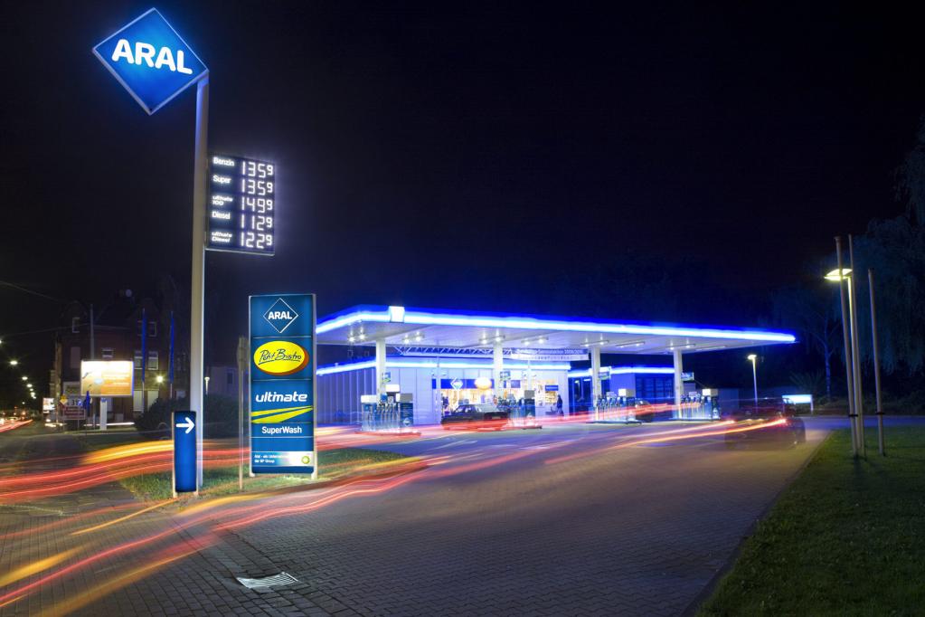 Kraftstoffpreise in Europa: Sparpotenzial im Osten  