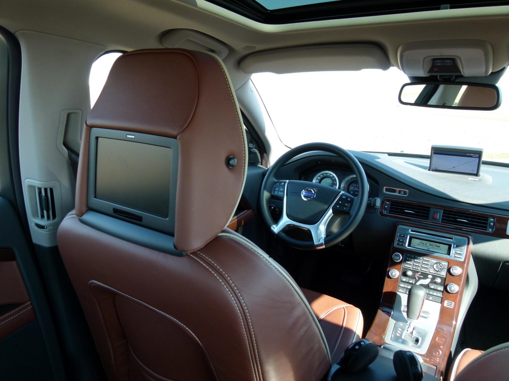 Limousinen-Duell: BMW 520d vs. Volvo S80 D3 im auto.de-Vergleichstest