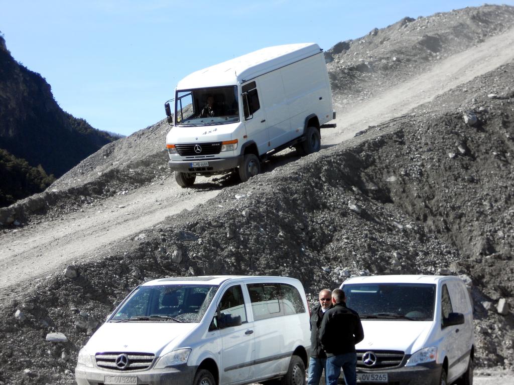 Mercedes-Benz Vario 4x4.