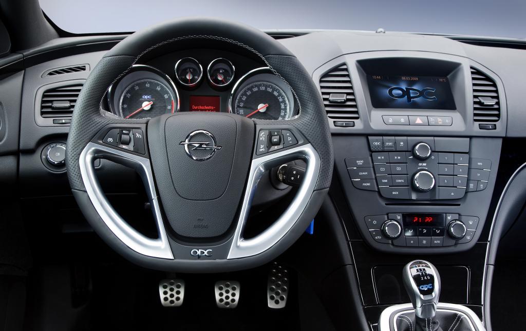 Opel Insignia OPC „Unlimited“.