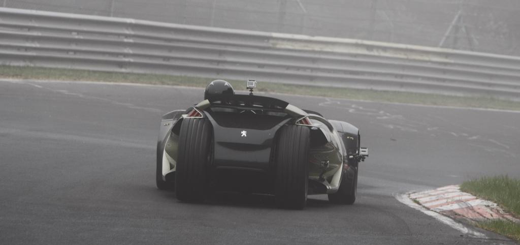 Peugeot EX1.
