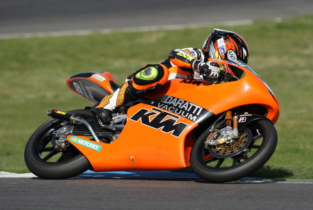 Philipp Öttl auf KTM RC 125.