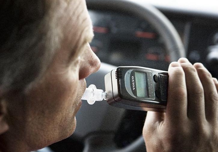 Politiker fordern Wegfahrsperre gegen Alkoholfahrten