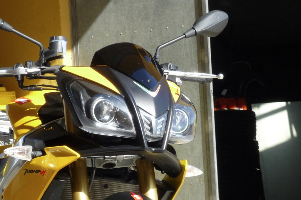 Präsentation Aprilia Tuono V4R: Tage des Donners 
