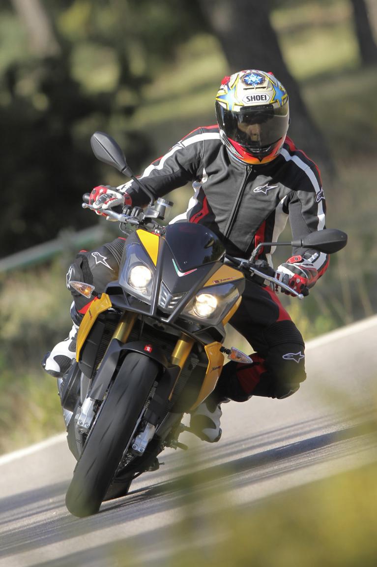Präsentation Aprilia Tuono V4R: Tage des Donners 